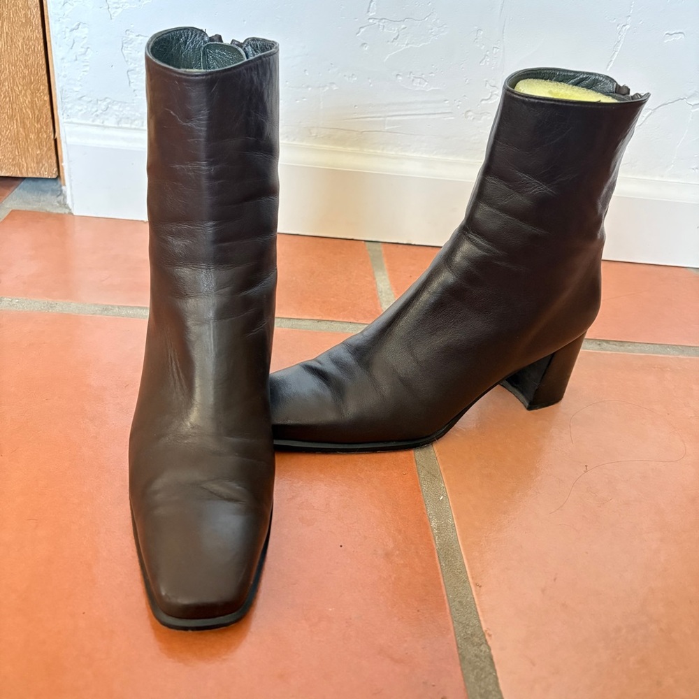 Vintage 90s Stuart Weitzman Dark Brown Ankle Boots